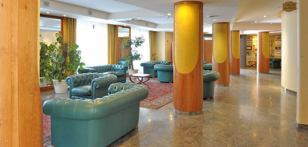 Hotel Svevo Gioia Del Colle Exteriér fotografie
