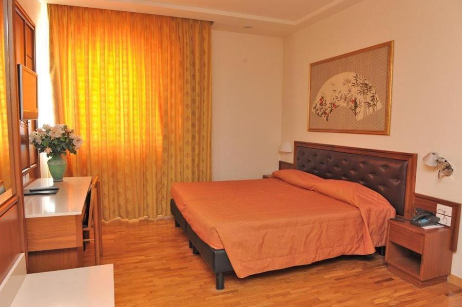 Hotel Svevo Gioia Del Colle Pokoj fotografie
